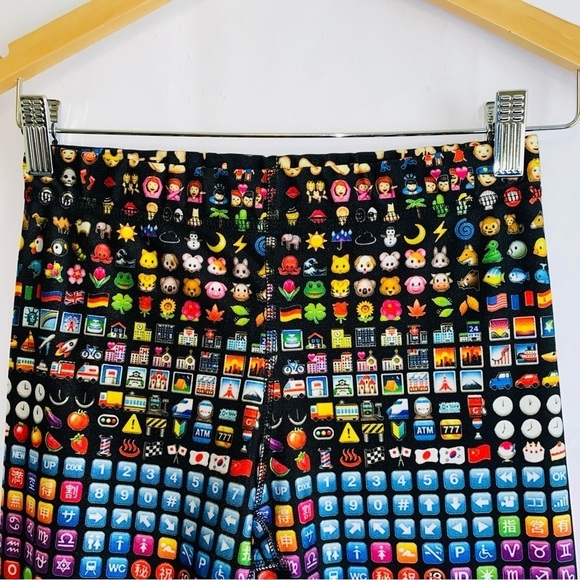 Zara Terez Emoji Hi-Shine Leggings Size Medium - Picture 12 of 16